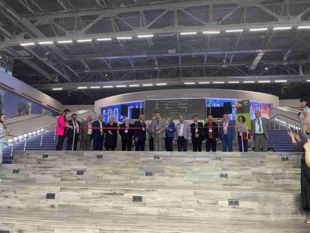 �ڲ�����Ϸ������(�й�)רҵ����,����Ϊ��